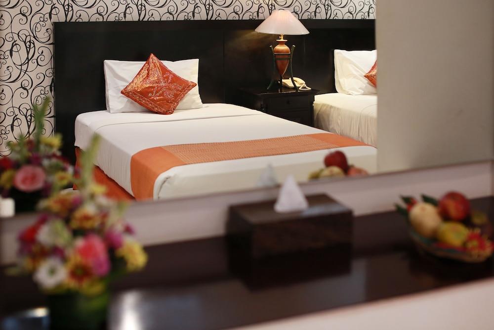 The Batu Belig Hotel & Spa Семиньяк Экстерьер фото